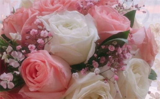 2028年04月19日是不是结婚吉日 适不适合办婚礼