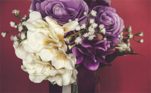 2027年农历四月初十结婚吉日查询 办喜事吉利吗