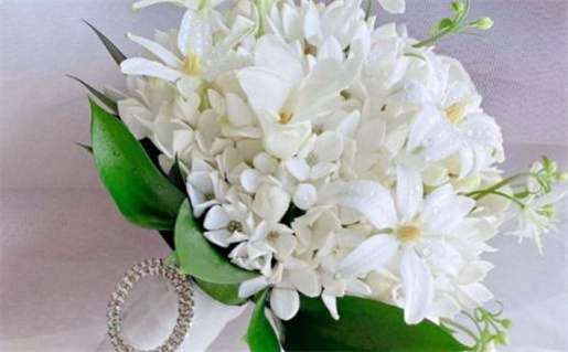 2027年09月26日结婚吉日查询 办喜事吉利吗