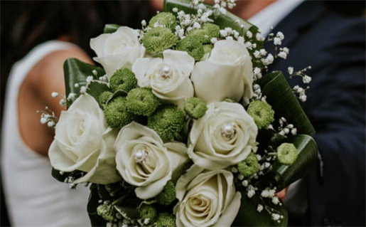 2025年09月22日是结婚好日子吗 办喜事吉利吗