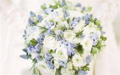 2030年农历十月初七是不是结婚吉日 办喜事吉利吗