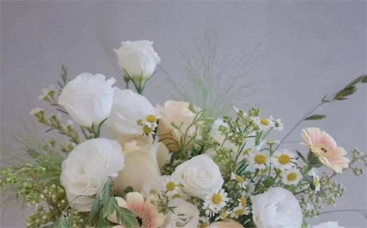 2027年农历二月廿九是领证好日子吗 宜登记结婚吉日查询