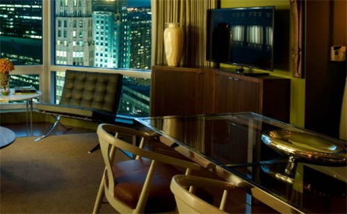 2025年农历闰六月十八装修黄道吉日 是装潢好日子吗